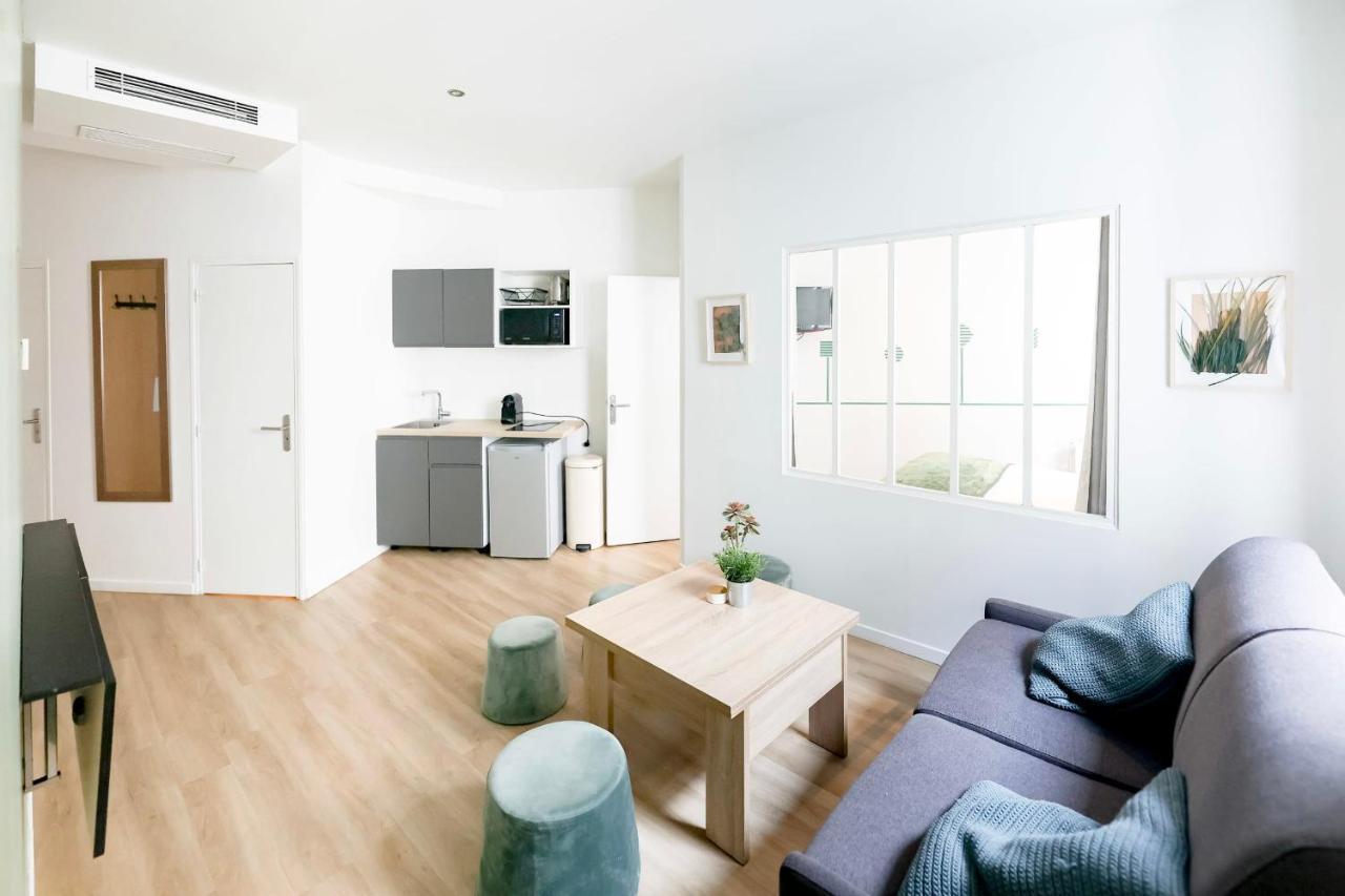 Green Apartment Near Montmartre And Opera Paryż Zewnętrze zdjęcie
