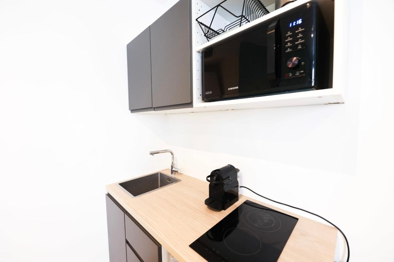 Green Apartment Near Montmartre And Opera Paryż Zewnętrze zdjęcie