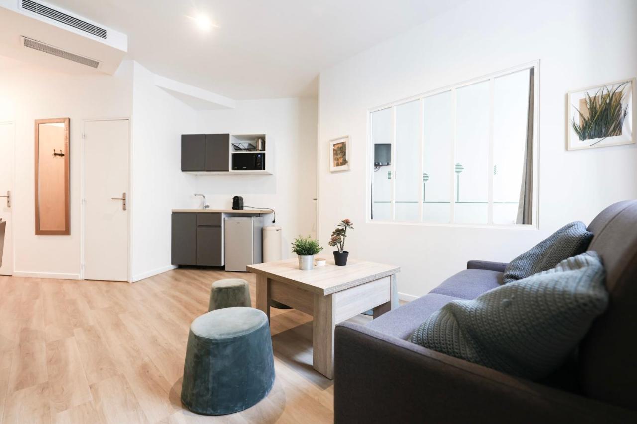 Green Apartment Near Montmartre And Opera Paryż Zewnętrze zdjęcie
